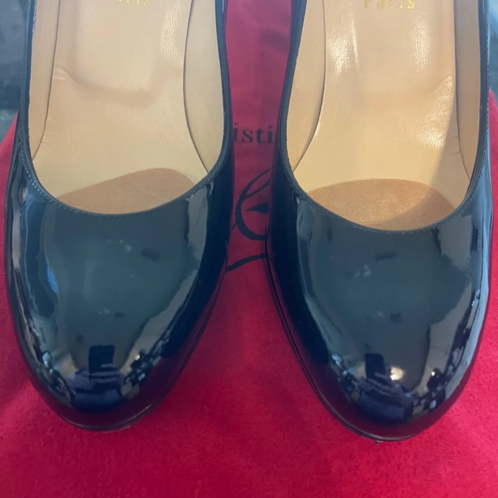 AUTHENTIC Christian Louboutin Black Heels - Picture 4 of 12